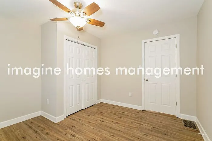 620 E Beecher St — Photo 7