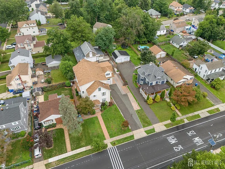 262 Prospect Ave — Photo 39