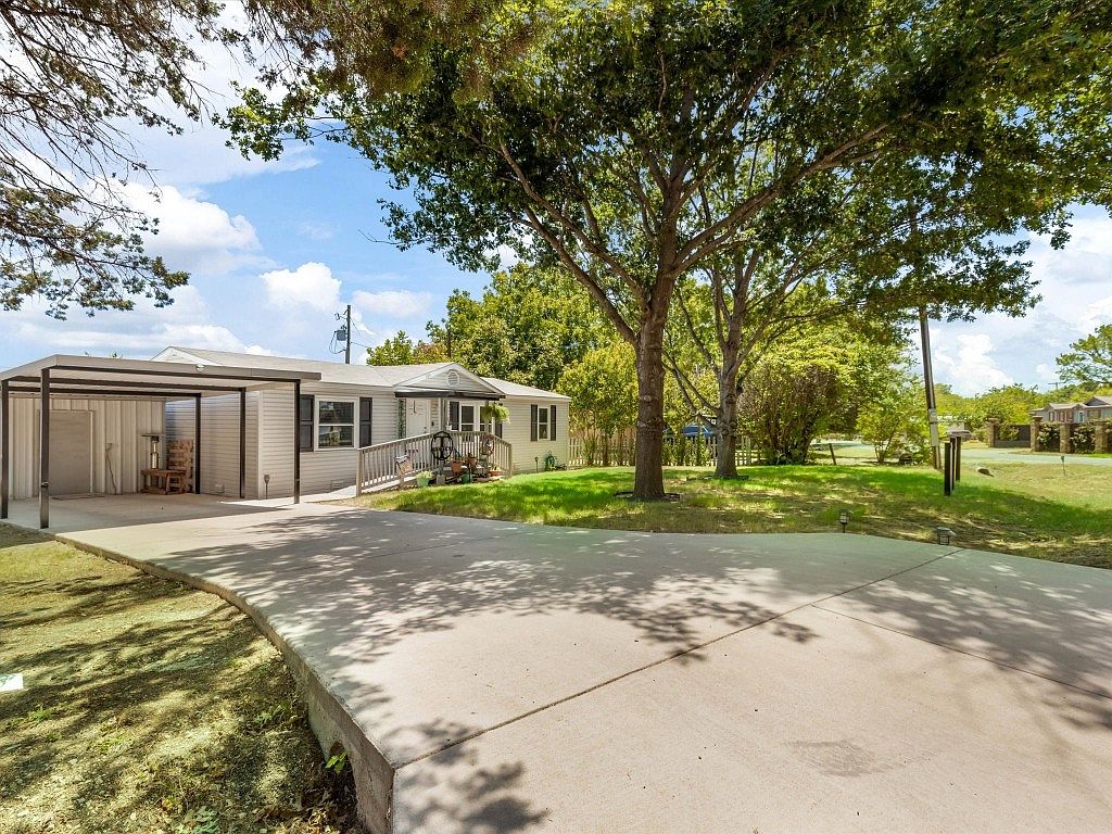 3701 Montego Blvd, Granbury, TX 76049 Zillow