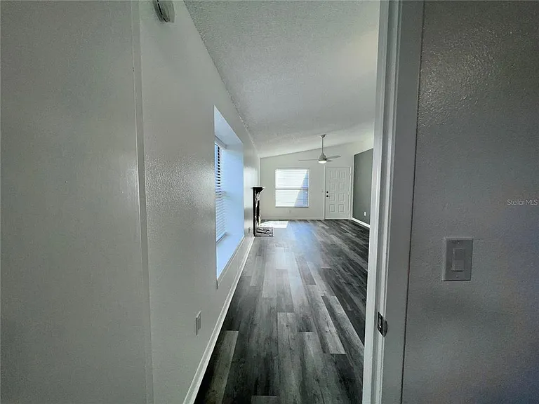 4025 Angel Oak Ct #203 — Photo 40