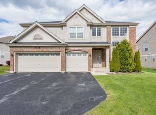 3135 Newport Ln, Wadsworth, IL