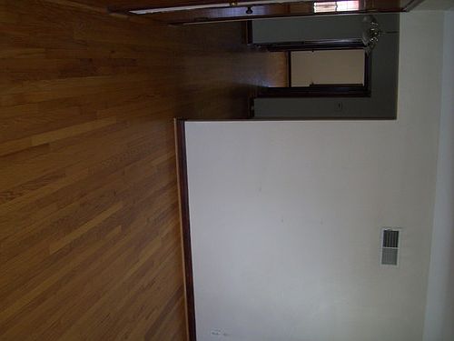 5th image of 5224 Jamieson Ave