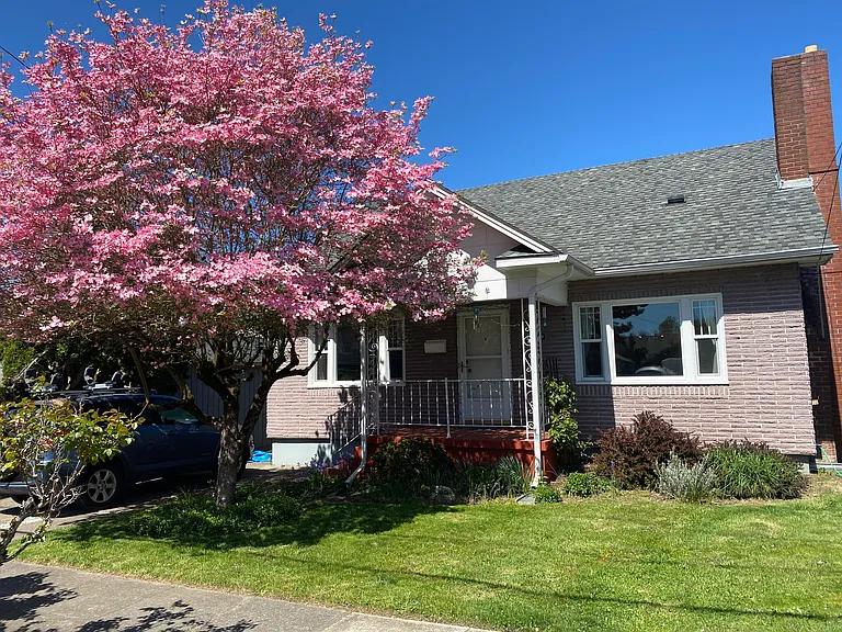3809 SE Cora St #1 — Photo 1