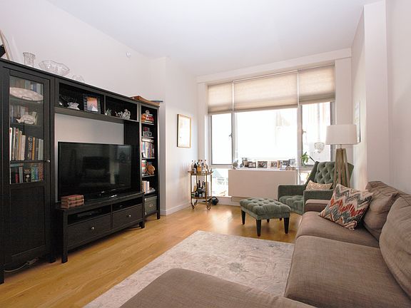4th image of 189 Schermerhorn St APT 2G