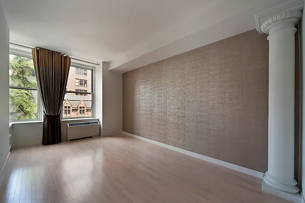 Rented by CORE | media 41