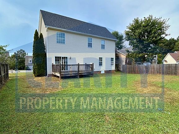 5th image of 3131 Pin Oaks Cir NE