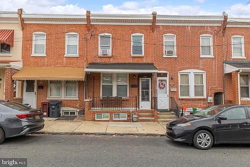 618 N Scott St Photo 1