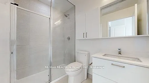 30 Upper Mall Way #A-1903 — Photo 10