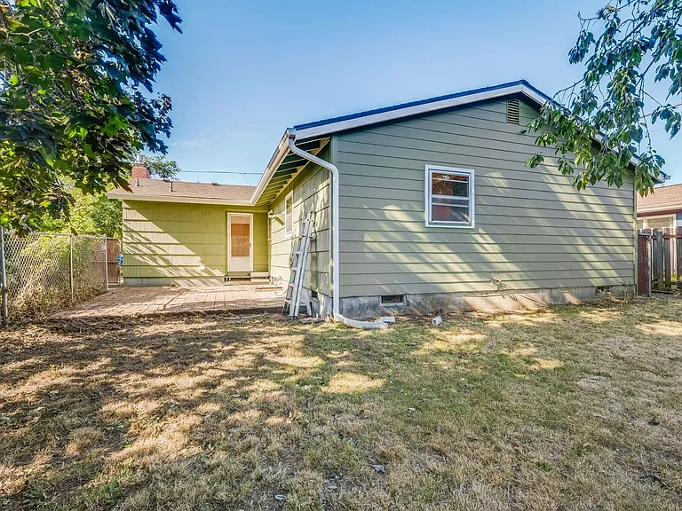 9148 SE Ankeny St — Photo 12