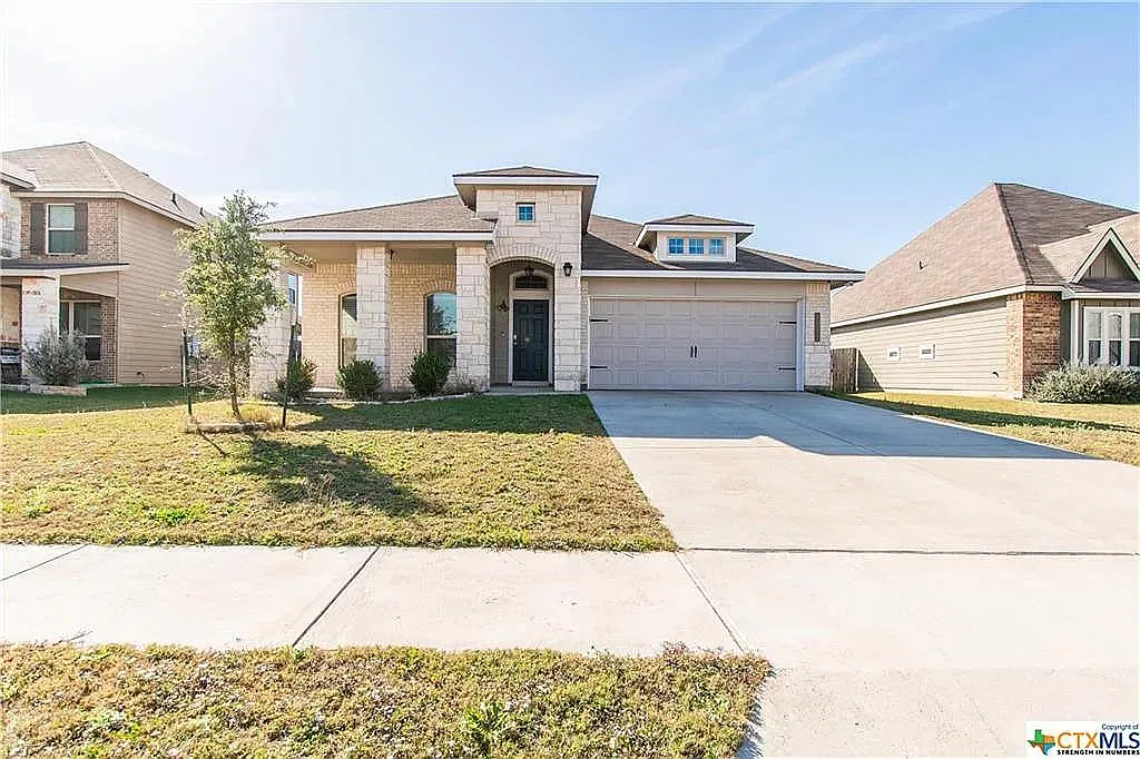 4702 Prewitt Ranch Rd — Photo 1