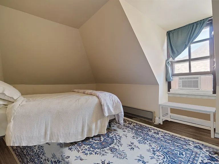5735 Walnut St — Photo 18
