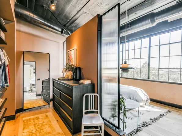 2220 Canton St APT 406, Dallas, TX 75201