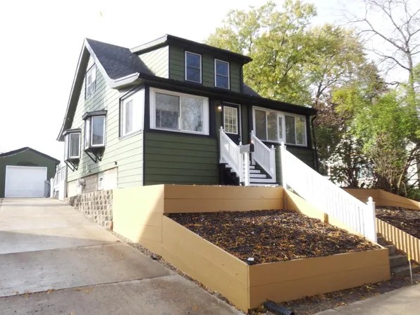645 South 68th STREET, Milwaukee, WI 53214
