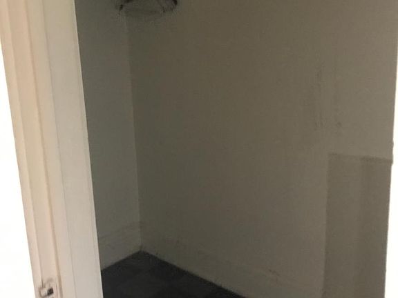 4th image of 1521 Woodward Ave APT 5