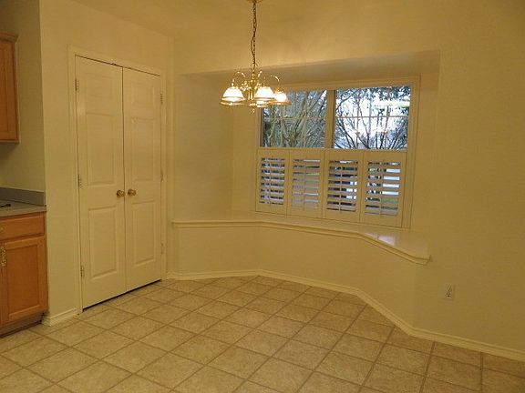 4th image of 207 Antietam Dr