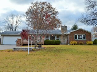 4406 El Rancho Dr, Davenport, IA 52806