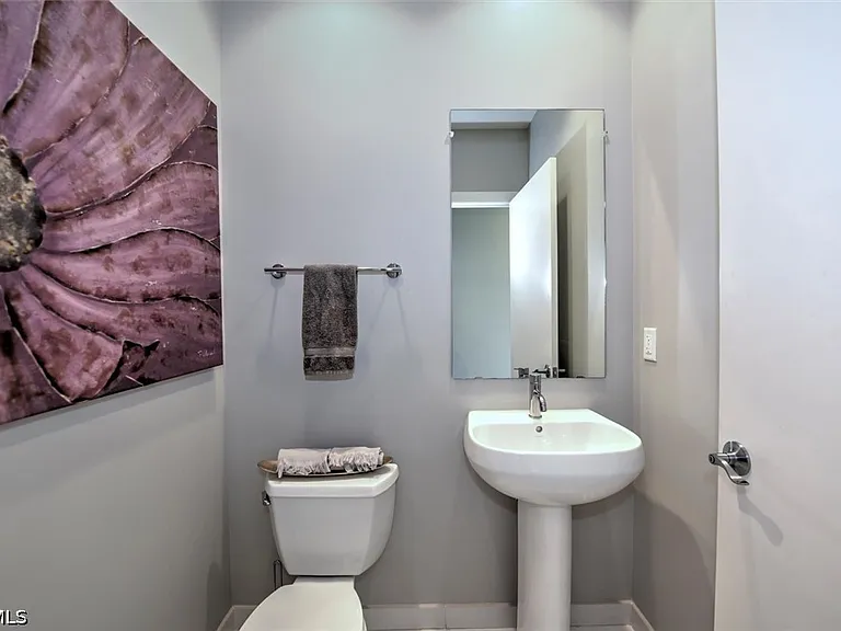 3000 Oasis Grand Blvd #407 — Photo 18