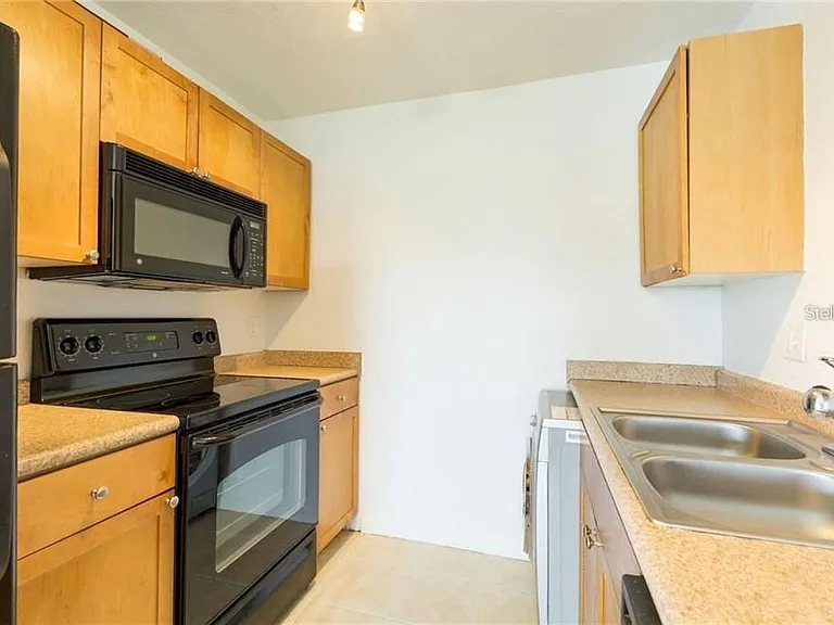 4714 Cobia Dr SE #D — Photo 7