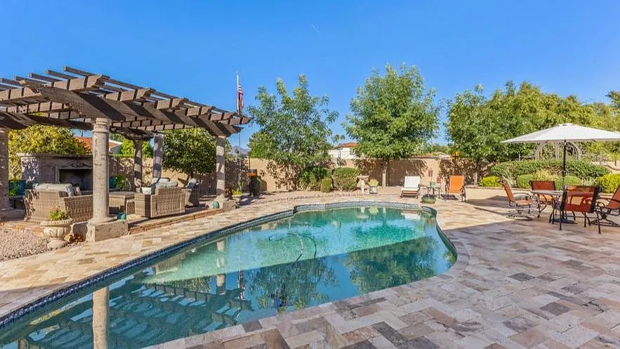 Building Photo - 8620 E San Marcos Dr