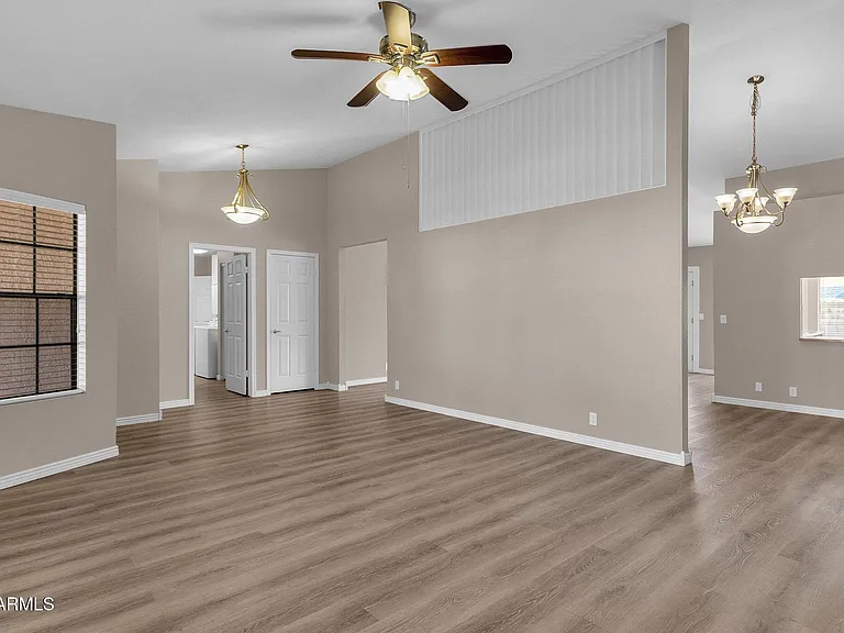 4307 E Karen Dr — Photo 13