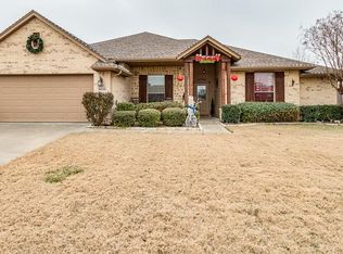 6222 Cynthia Dr, Midlothian, TX 76065