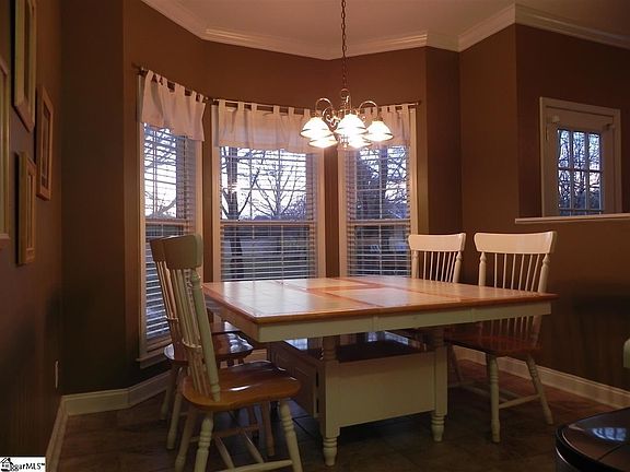 Breakfast Nook