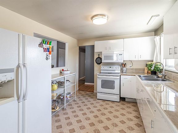 5th image of 7203 N Standard St
