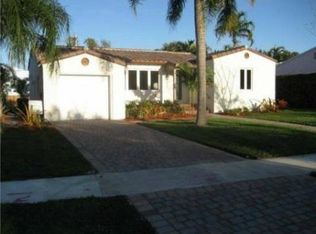 300 NE 17th Ave, Fort Lauderdale, FL 33301