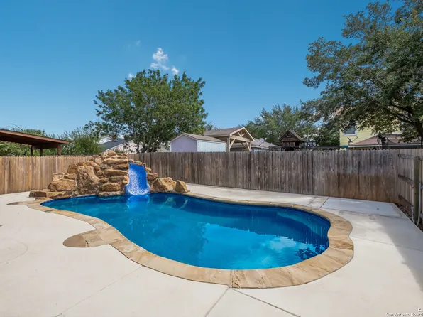 8938 Victoria Lake, San Antonio, TX 78224