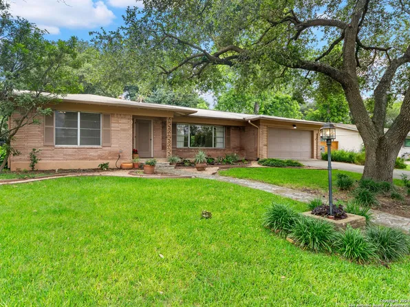 510 WOODCREST DR, San Antonio, TX 78209