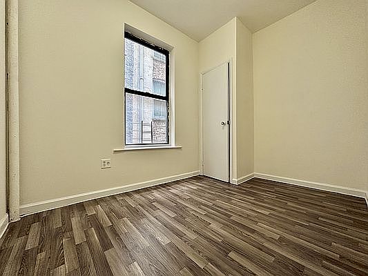 3rd image of 541 W 142nd St APT 31
