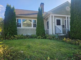 45 Cross St, Westerly, RI 02891