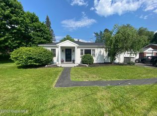 2 Horton Ave, Troy, NY 12180