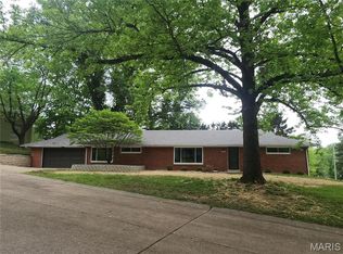 1626 Scivally Dr, Cape Girardeau, MO 63701