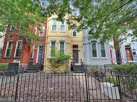 2nd image of 1810 1/2 St NW