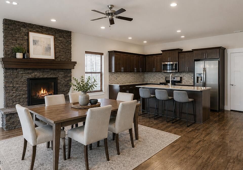 1st image of 20510 SE Stanford Pl