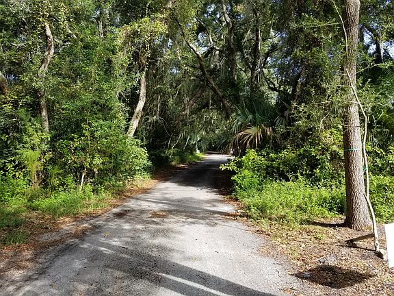 2nd image of Oleander St