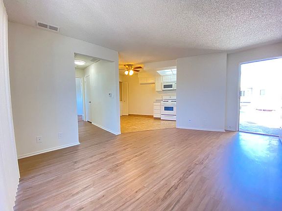 2nd image of 5640 Farmdale Ave #213