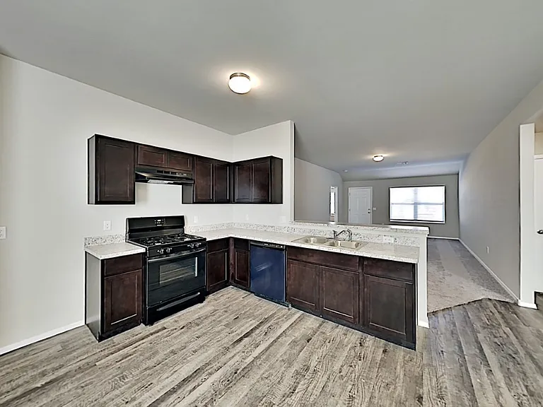 1845 Jack Rabbit Ln — Photo 9