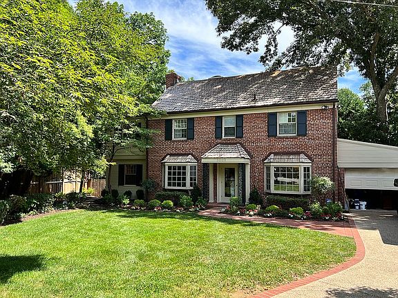 2nd image of 5009 Randall Ln