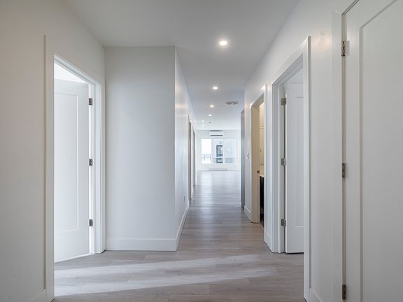 3rd image of 172 Wentworth Dr #802