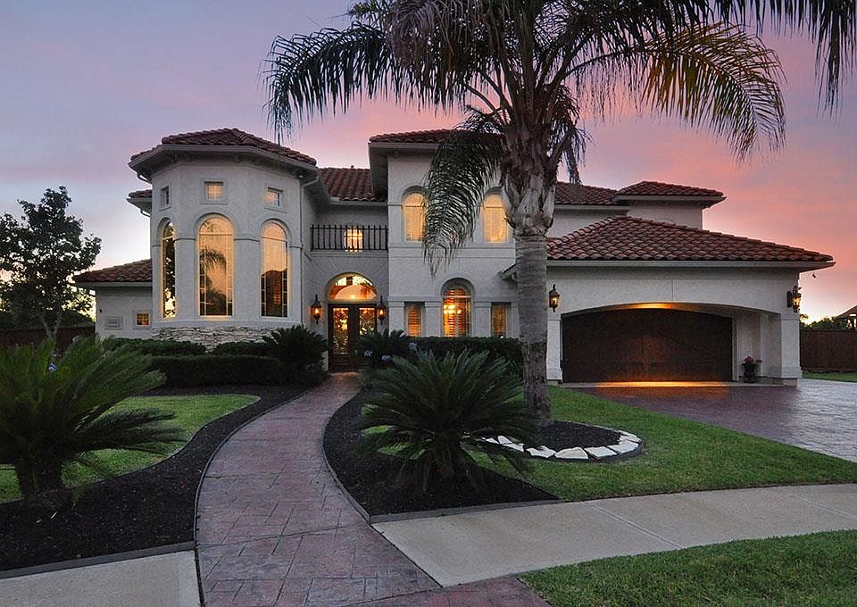 1st image of 2502 Baywater Canyon Dr