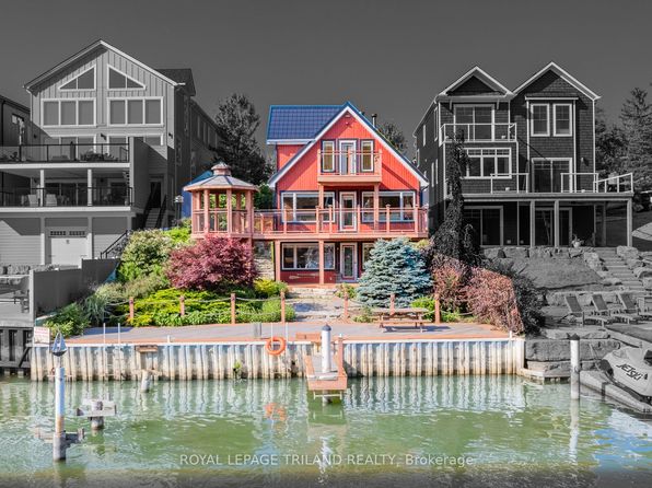 19 Shady Ln, Lambton Shores, ON N0M 1T0