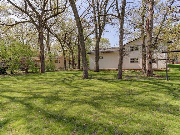 4th image of 11818 Porter Dr