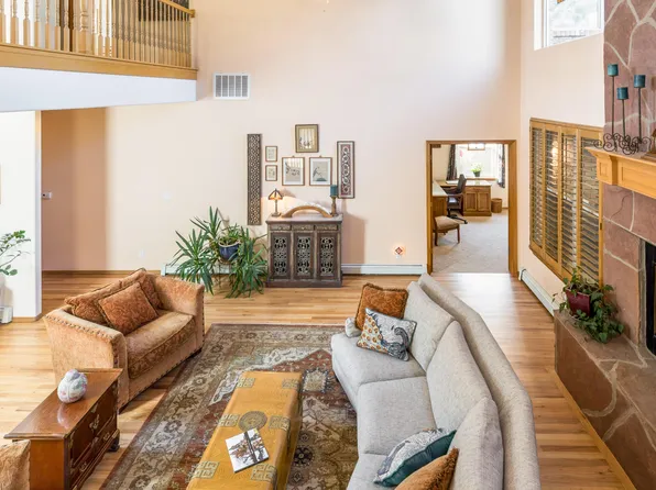 4301 Sunningdale Ave NE, Albuquerque, NM 87110