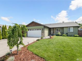 6044 Pacific Heights Dr, Ferndale, WA 98248