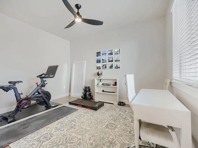 10725 Lewanee Point — Photo 12