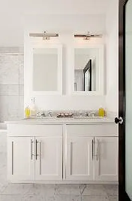 Sold by Corcoran | media 15