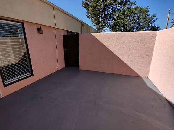 3rd image of 1111 N Washington Ave APT 16