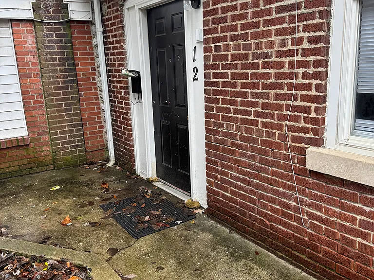 220 E Main St #12 — Photo 6
